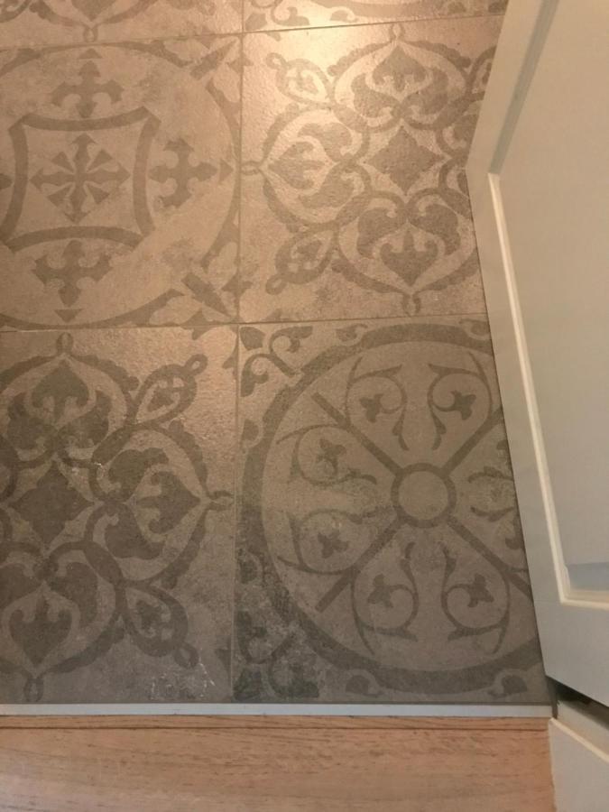 Appartment 53Qm Im Architektenhaus - 2 Schlafzimmer Mit Kueche Und Bad, Nur 2Min Von A8 - Ruhig Und Modern Иршенберг Экстерьер фото